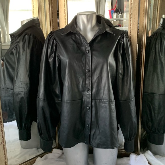941.H&M faux leather shirt - Picture 1 of 6